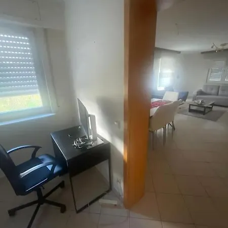 Lägenhet Wonderful Duplex In Luxembourg Pétange